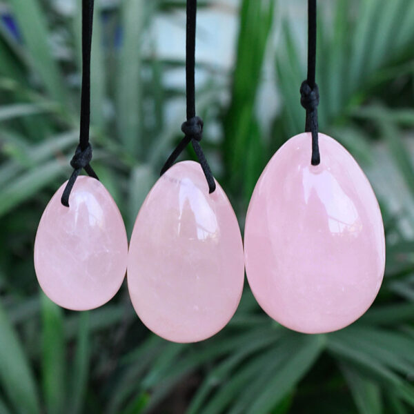 rose quartz yoni egg